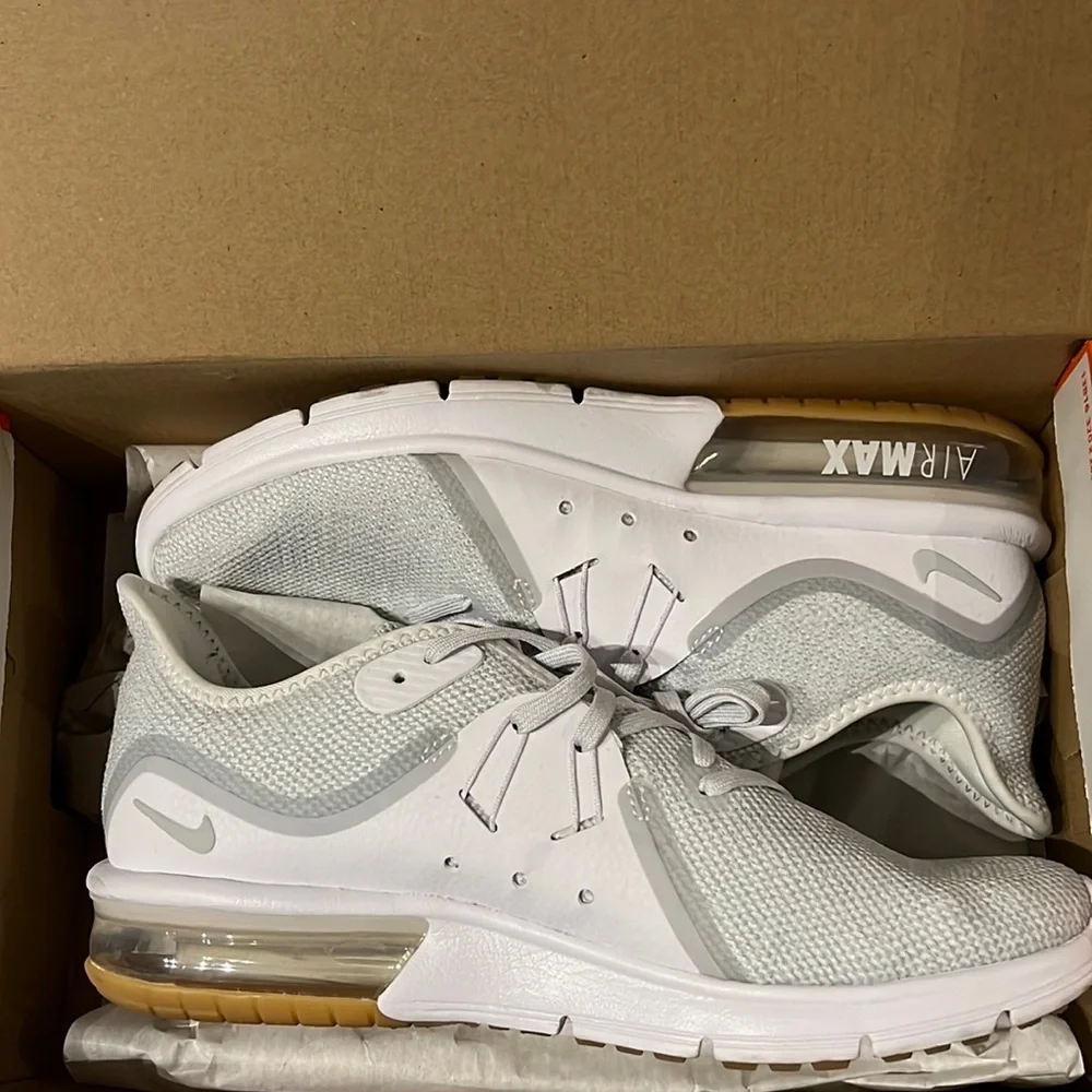 Nike Air Max Sequent 3 Women Running Shoes White Grey NWT Size 9.5 - Picture 5 of 10